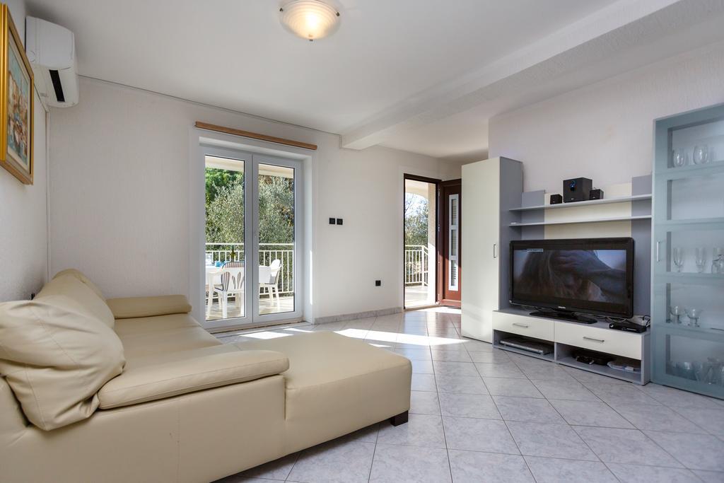 Adria Holiday Home Pinezići Eksteriør billede